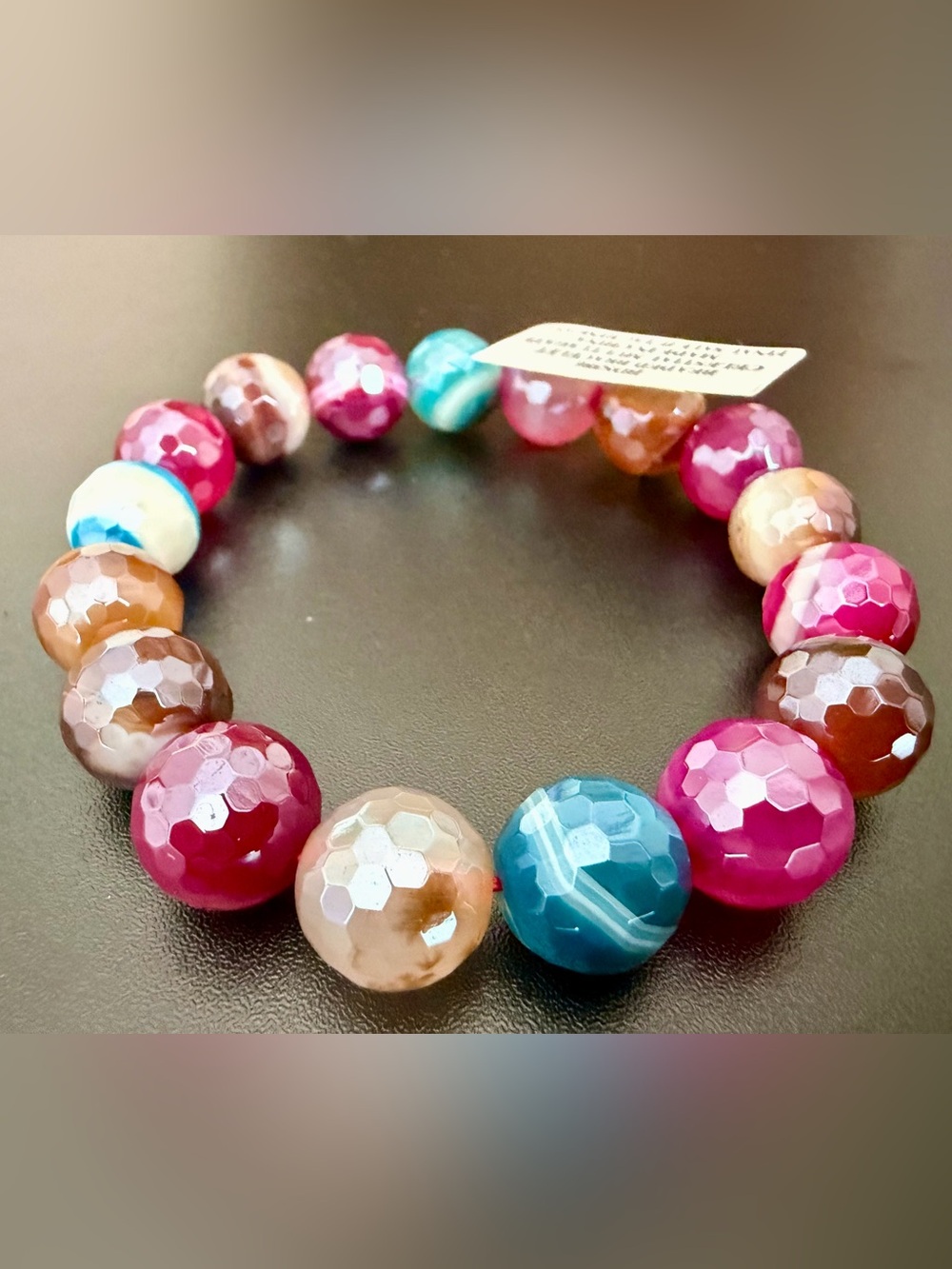 MULTI/COLOR FACETED AGATE BEADED STRETCH BRACELET